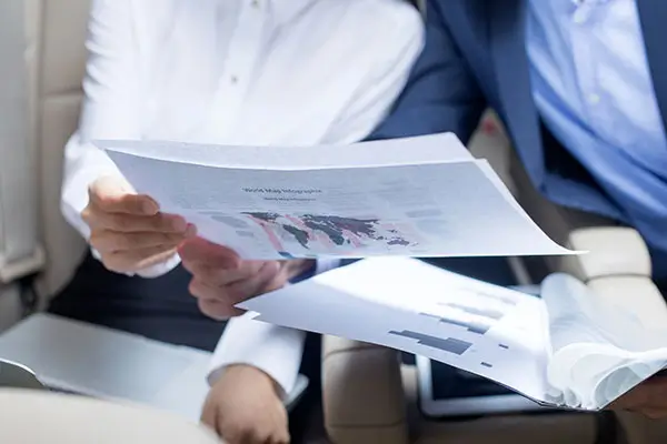 古玩市场遵守什么法律